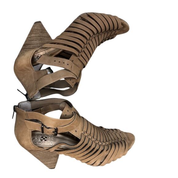 VINCE CAMUTO Eisen Moroccan Taupe Leather Cone Heel SZ 8.5 - Picture 10 of 12
